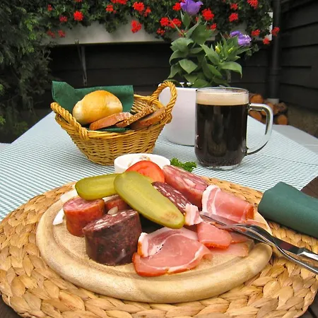 Hotel Gruene Tanne Mandelholz Elend